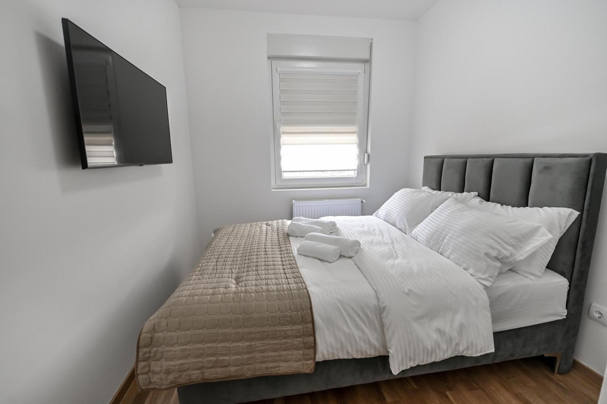 Porto Lux Apartment อารันเยโลวัคส์ ภายนอก รูปภาพ