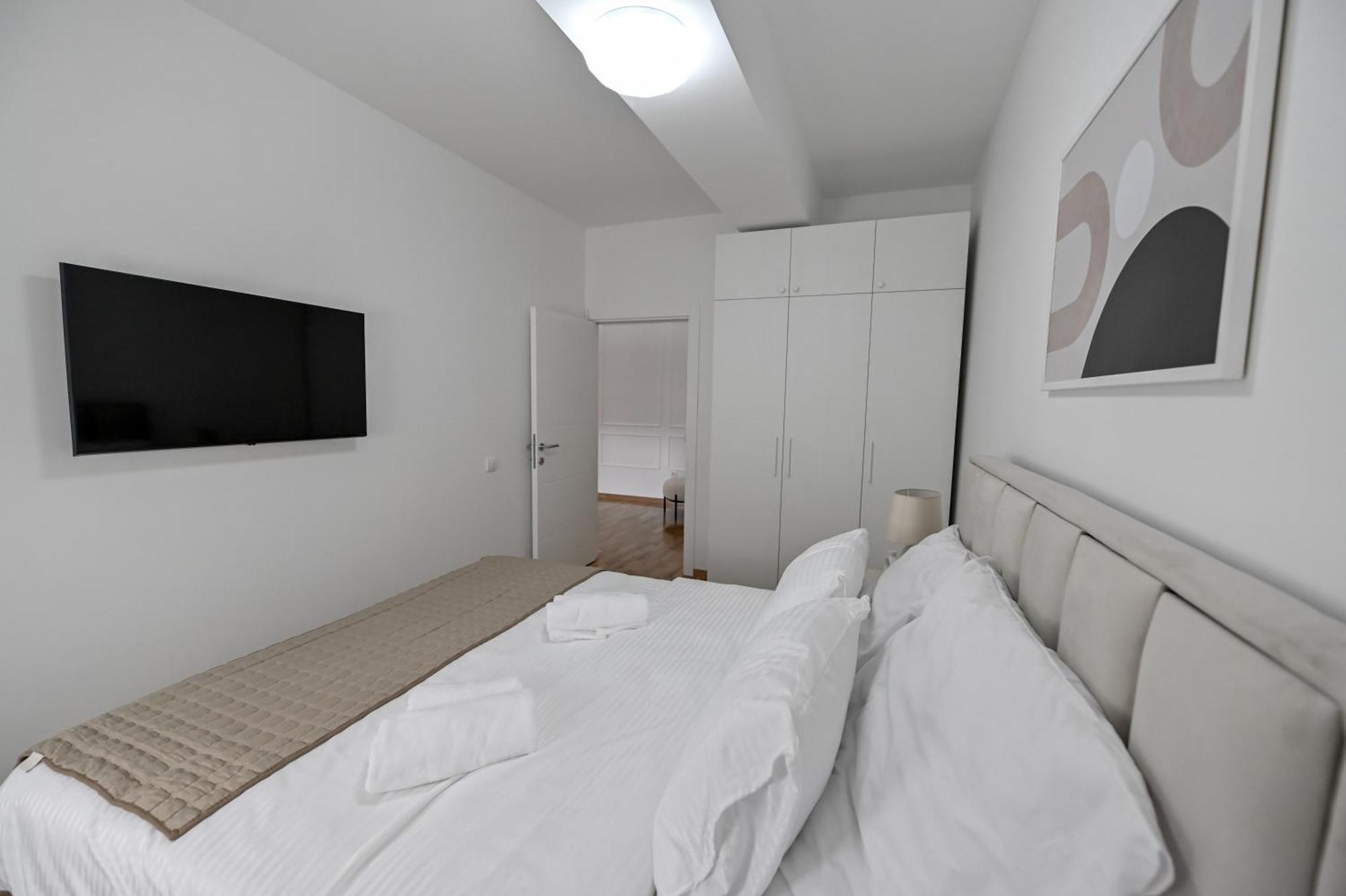Porto Lux Apartment อารันเยโลวัคส์ ภายนอก รูปภาพ